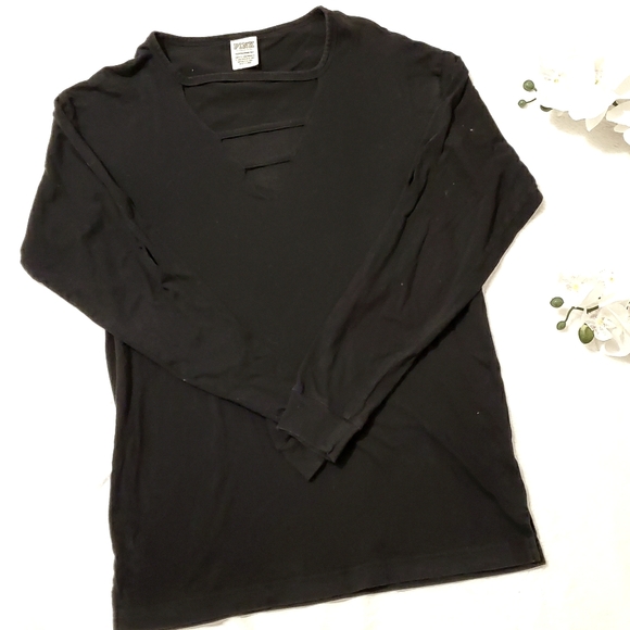 ❗LOWEST PRICE❗VS PINK Long Sleeve V-neck - Picture 1 of 6